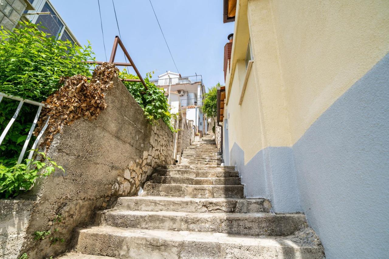 Nostromo Guesthouse With The Sea View Dubrovnik Quarto foto